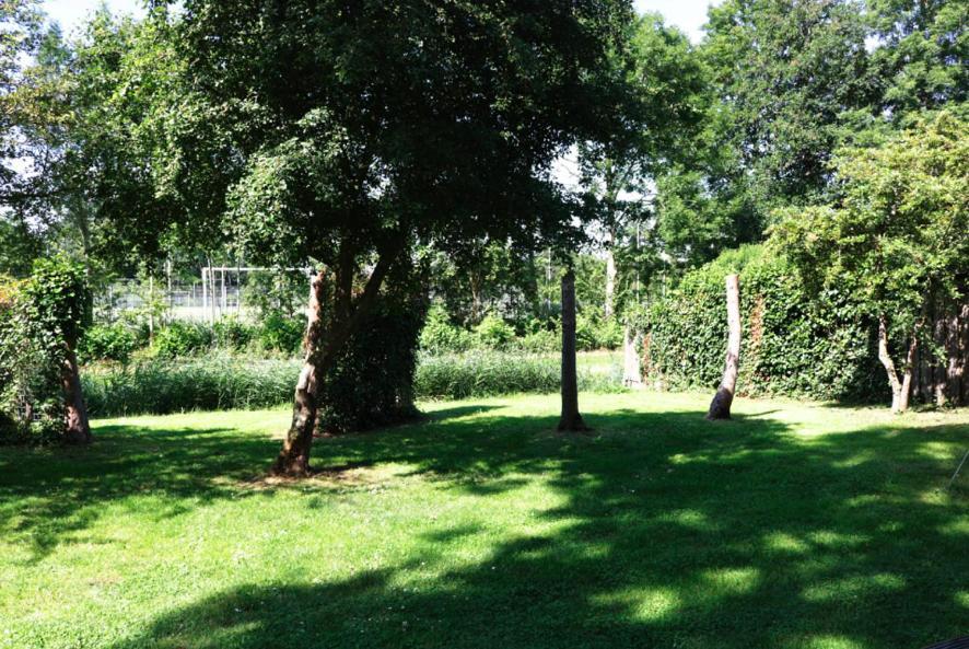 Een chalet met privé sauna en tuin Villa Tzummarum Esterno foto